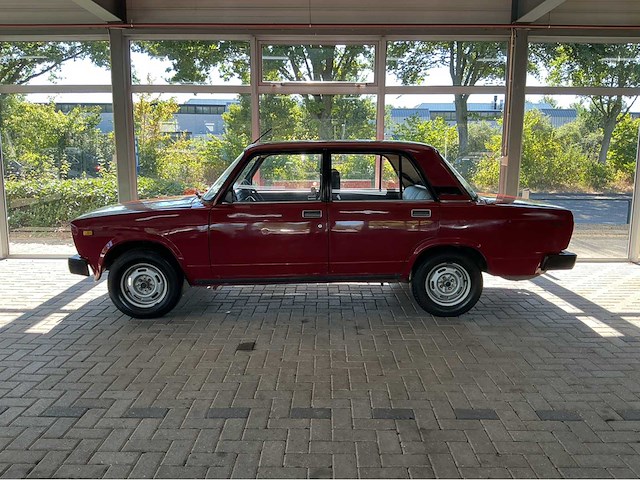 Lada/vaz 2105. 1.3 motor benzine marge auto 1989 - afbeelding 25 van  28