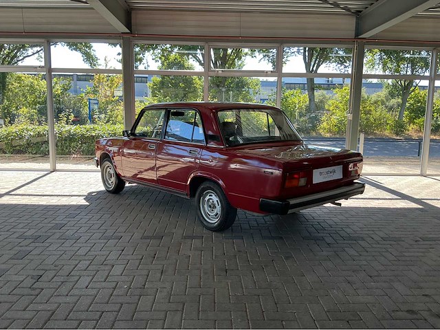 Lada/vaz 2105. 1.3 motor benzine marge auto 1989 - afbeelding 26 van  28