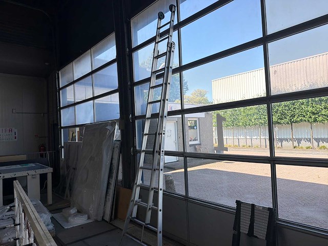 Ladder 2x12 - afbeelding 1 van  5