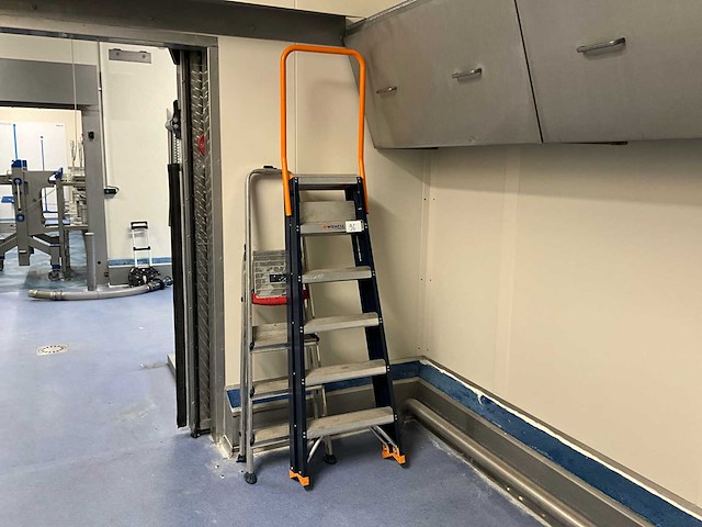 Ladder (2x) - afbeelding 1 van  5