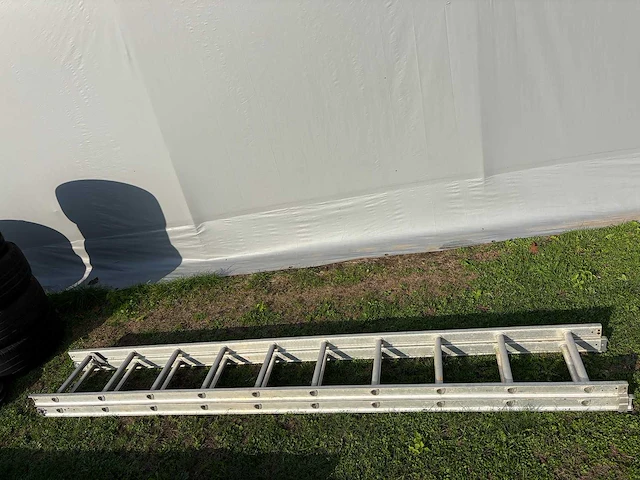 Ladder (2x) - afbeelding 1 van  1