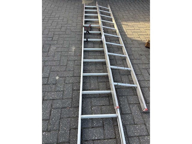 Ladder (2x) - afbeelding 1 van  1