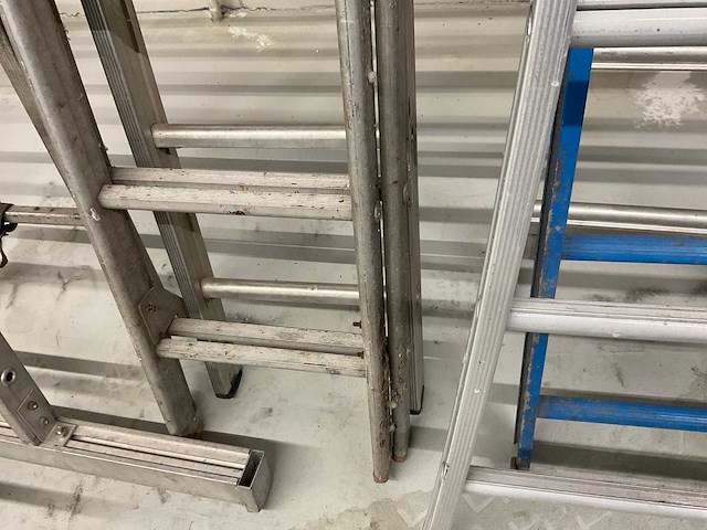 Ladder (2x) - afbeelding 2 van  3