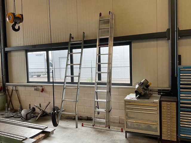 Ladder (2x) - afbeelding 1 van  5