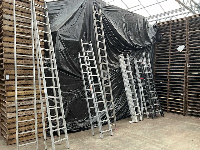 Ladder (3x) - afbeelding 1 van  5