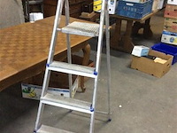 Ladder 5 treden - afbeelding 1 van  2
