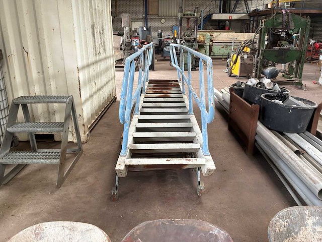 Ladder and stair (3x) - afbeelding 5 van  6