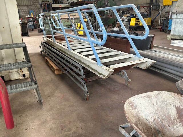 Ladder and stair (3x) - afbeelding 6 van  6