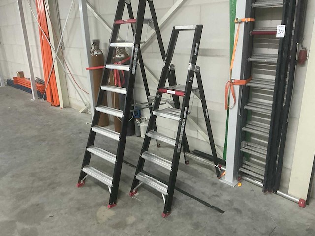 Ladder en trap (3x) - afbeelding 1 van  8
