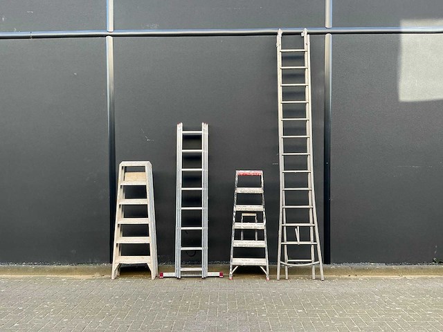 Ladder en trap (4x) - afbeelding 3 van  9