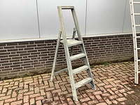 Ladder en trap - afbeelding 2 van  2