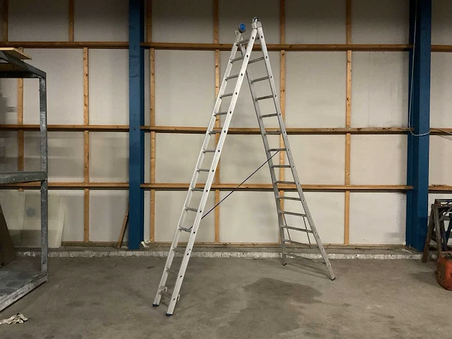 Ladder en trap - afbeelding 2 van  2