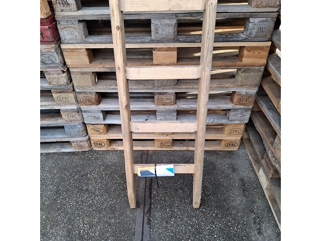 Ladder, layher, 1036.010., licht bruin - afbeelding 2 van  5