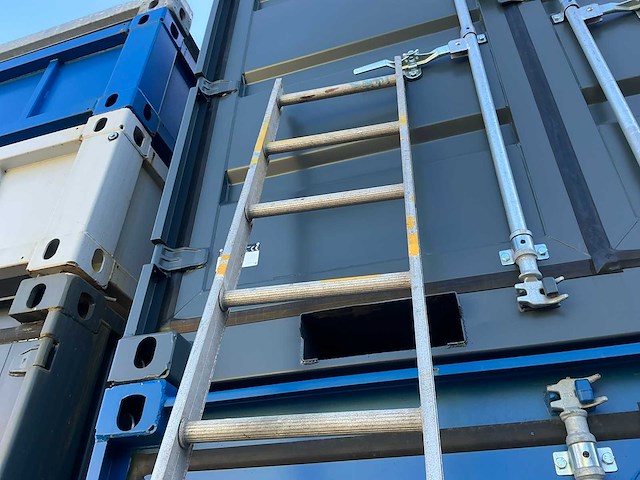 Ladder - afbeelding 3 van  3