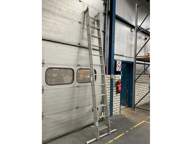Ladder - afbeelding 3 van  4