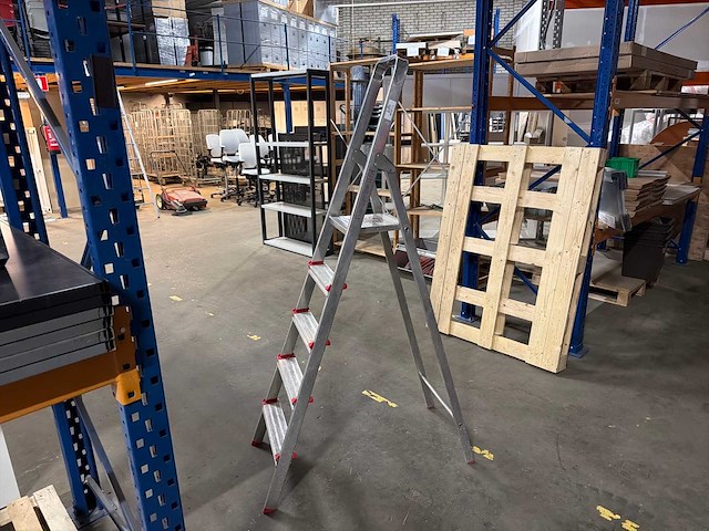 Ladder - afbeelding 1 van  3