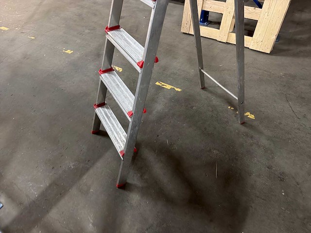 Ladder - afbeelding 2 van  3