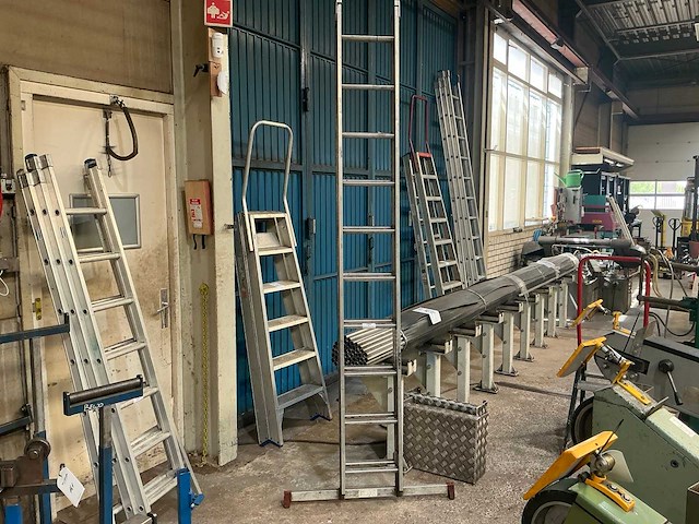 Ladder - afbeelding 1 van  4