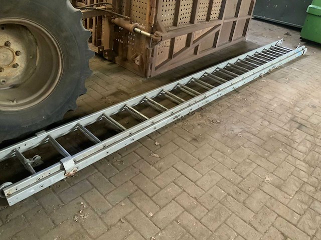 Ladder - afbeelding 1 van  4