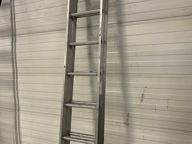 Ladder - afbeelding 7 van  8