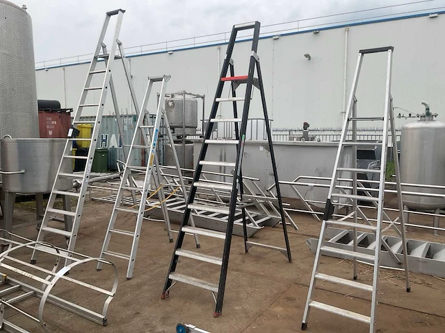 Ladder - afbeelding 1 van  3