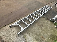 Ladder - afbeelding 2 van  2