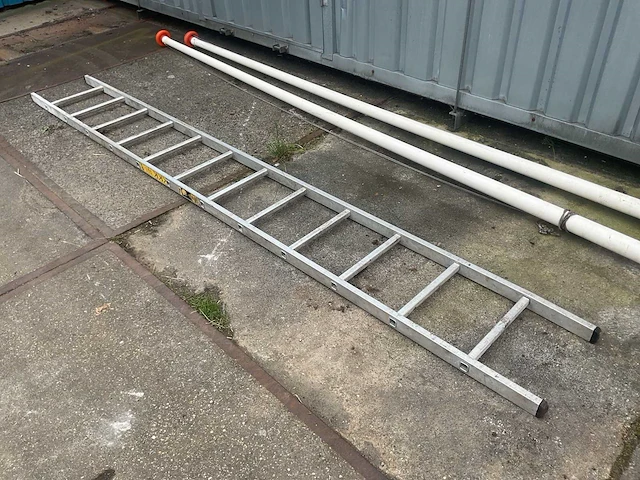 Ladder - afbeelding 1 van  3