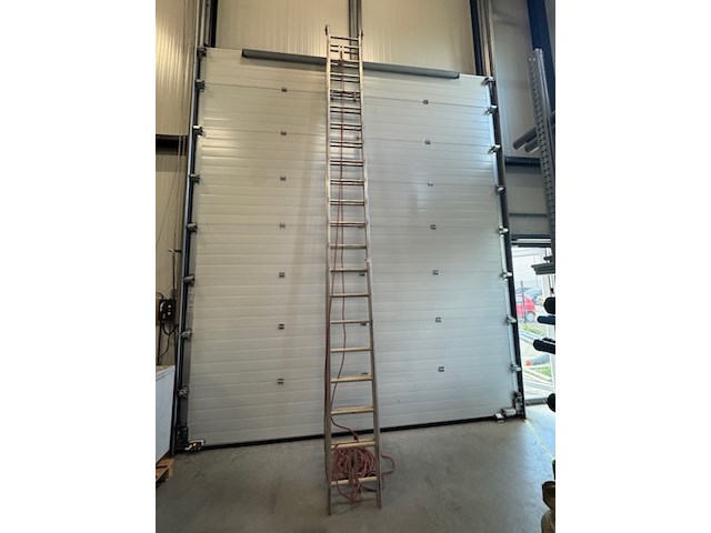 Ladder - afbeelding 1 van  7