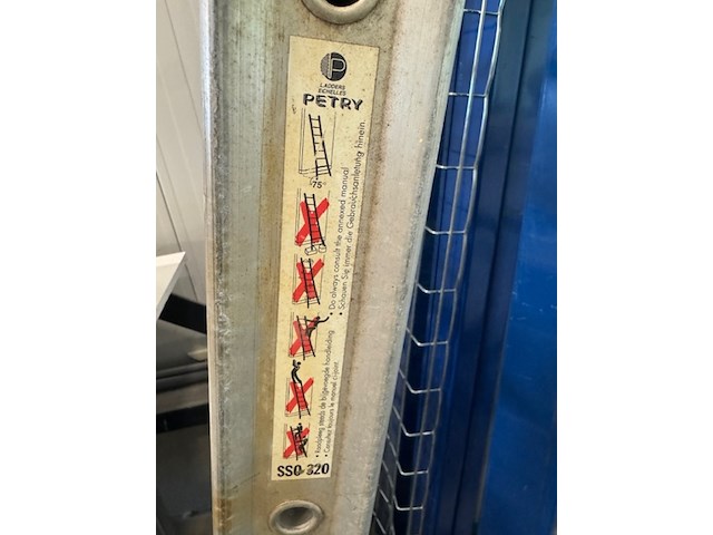 Ladder - afbeelding 6 van  7