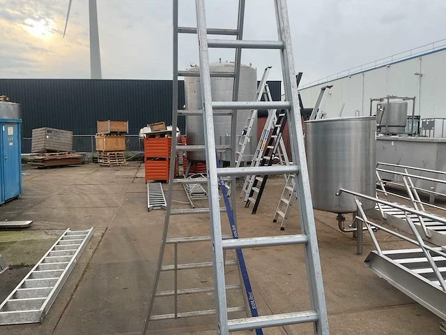 Ladder - afbeelding 3 van  5