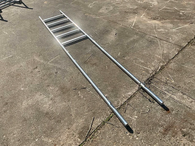 Ladder - afbeelding 2 van  4