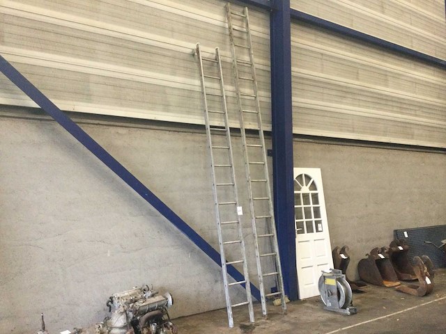 Ladders (2x) - afbeelding 1 van  1