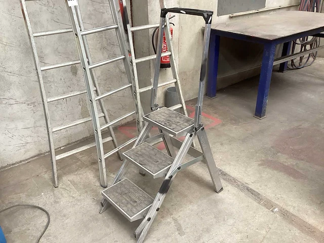 Ladders en bordestrap (4x) - afbeelding 8 van  9