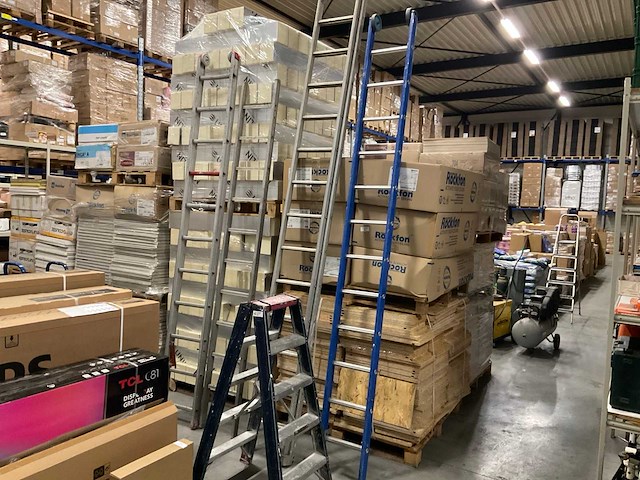 Ladders en trap (5x) - afbeelding 1 van  3