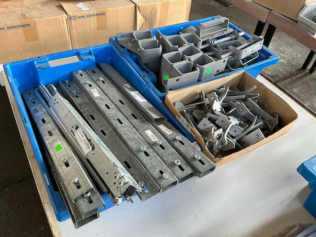 Ladedragers en bevestigingsmateriaal - afbeelding 1 van  4