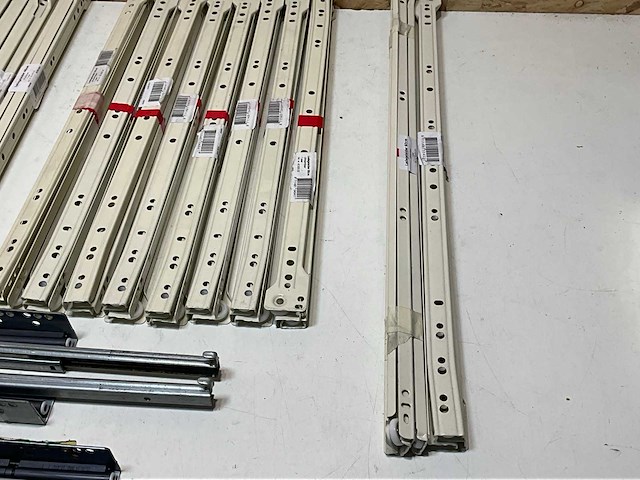 Ladegeleiders diverse maten (23x) - afbeelding 2 van  11