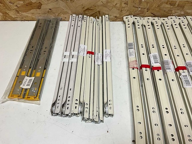 Ladegeleiders diverse maten (23x) - afbeelding 8 van  11