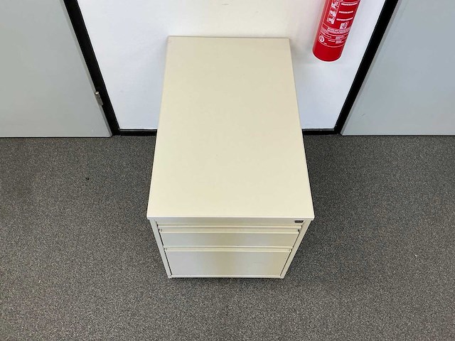 Ladekast 75x46x60 cm - afbeelding 4 van  6