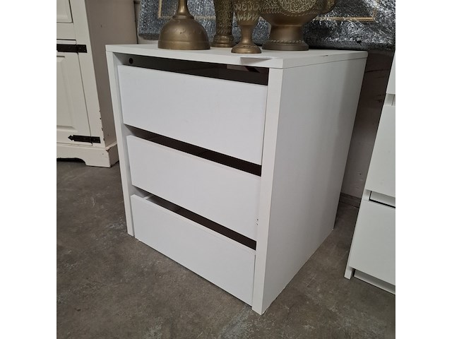 Ladekast met 2x nachtkastje - afbeelding 3 van  7