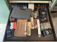 Ladekast met inhoud - afbeelding 5 van  12