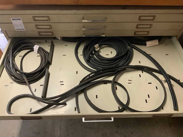 Ladekast met rubbers - afbeelding 13 van  14