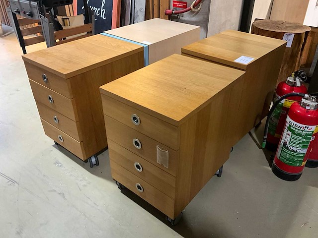 Ladenkast (4x) - afbeelding 1 van  5