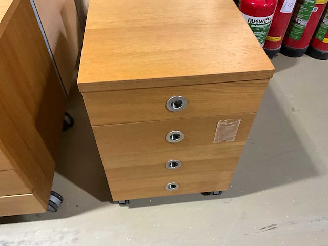 Ladenkast (4x) - afbeelding 2 van  5