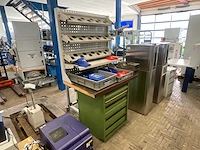 Ladenkast met freesgereedschap en diverse - afbeelding 8 van  15
