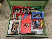 Ladenkast met freesgereedschap en diverse - afbeelding 7 van  15