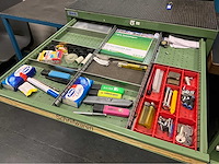 Ladenkast met inhoud - afbeelding 4 van  10