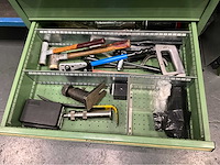 Ladenkast met inhoud - afbeelding 10 van  10