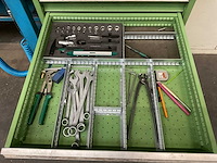 Ladenkast met inhoud - afbeelding 11 van  13