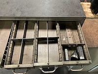 Ladenkast met inhoud - afbeelding 9 van  24