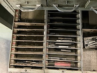 Ladenkast met inhoud - afbeelding 20 van  24